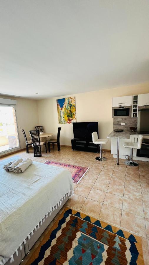 Mari Stunning Apartment Next To Monaco With A Sea View Terrace 보솔레이 외부 사진